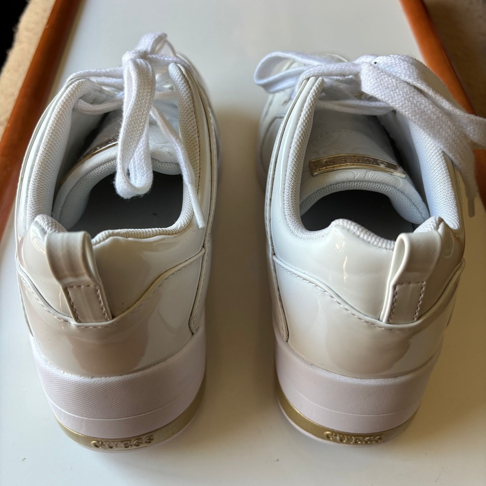 Guess White Sneakers with Gold Details - Picture 4 of 7